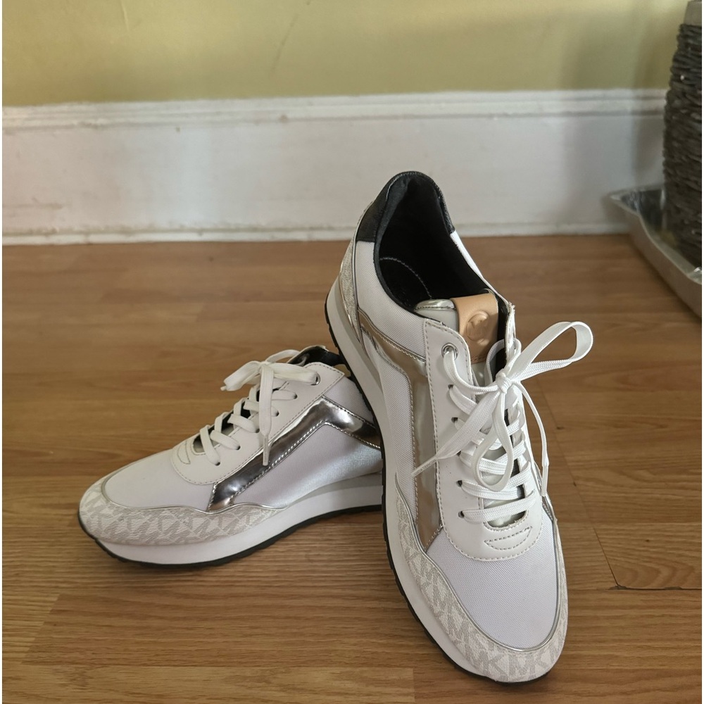 Michael Kors White Sneakers - Picture 1 of 4